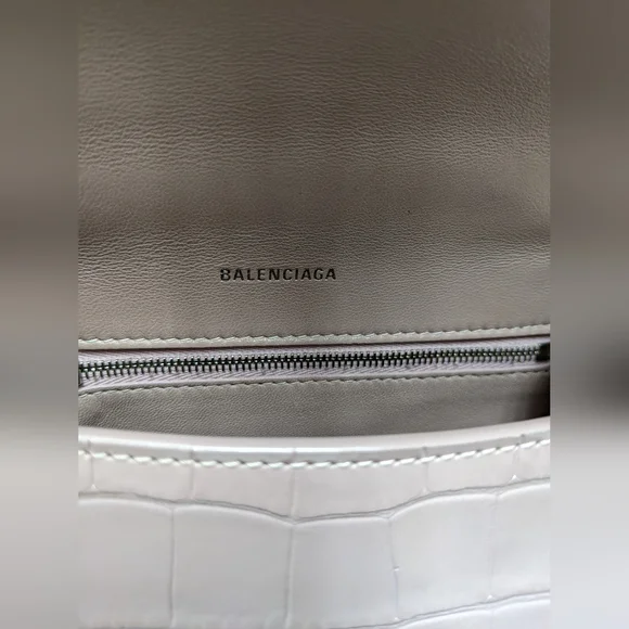 Balenciaga Hourglass Croc Embossed Small "LIVE SHOW TODAY" - Picture 8 of 16